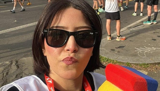 « J’ai été élevée par Internet » : Assia Belabbes, journaliste de son époque